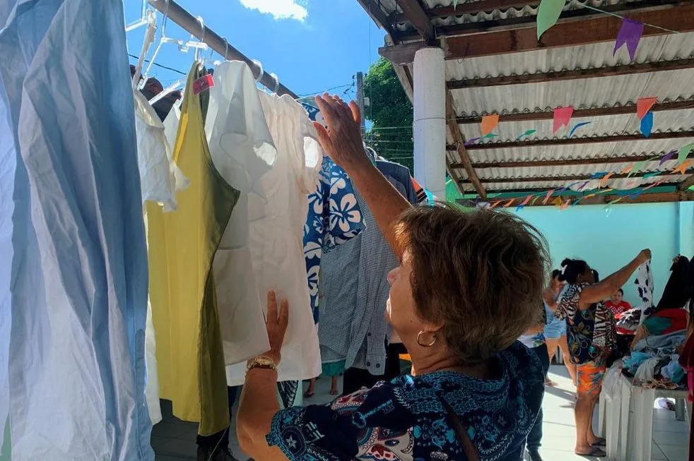 Instituto de Arte e Cidadania do Ceará realiza arrecação para bazar solidário