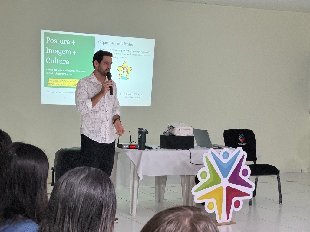 Palestra 'Postura e Imagem Profissional' realizada no IAC