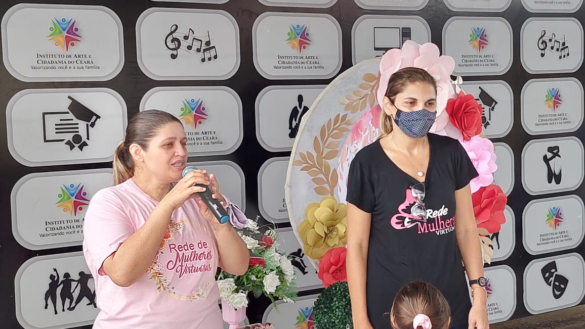 IAC-CE Recebe Beneficiárias Para Comemorar O Dia da Mulher