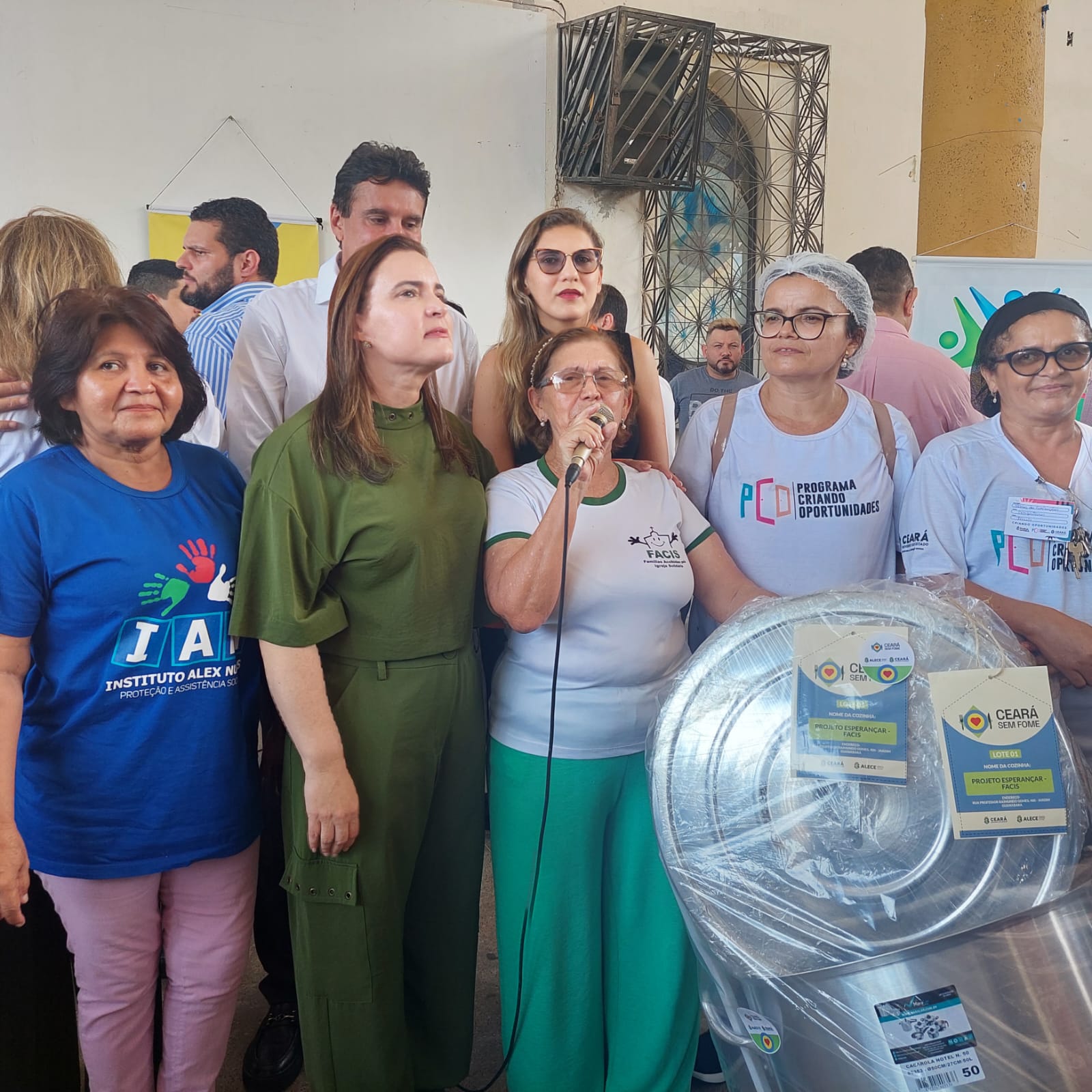 IAC-CE recebe da Alece o primeiro lote de equipamentos para programa Ceará sem Fome, no Jardim Guanabara