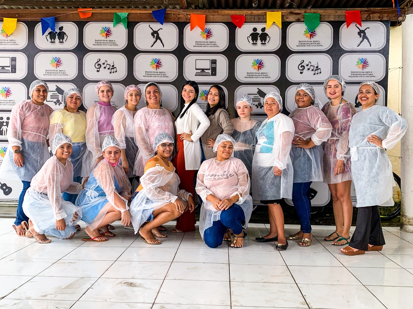 Projetos sociais de qualificação do Instituto de Arte e Cidadania do Ceará transformam vidas