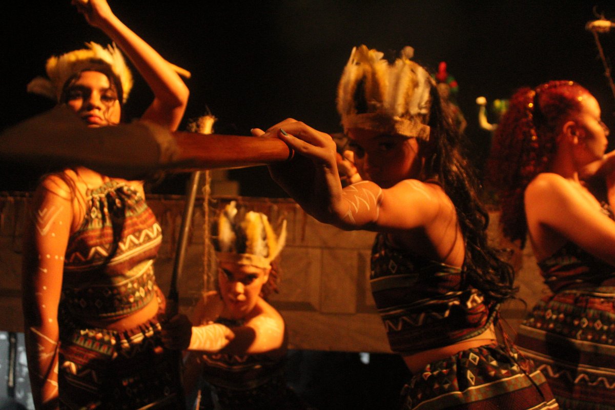 IAC-CE apresenta “Brasilidades”, seu primeiro espetáculo autoral, no Teatro José de Alencar