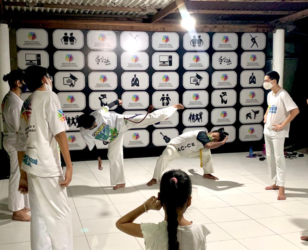 Ginga com a Gente Capoeira